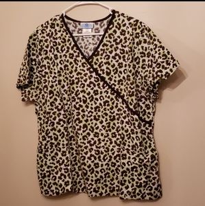 XL Lime & brown scrub top